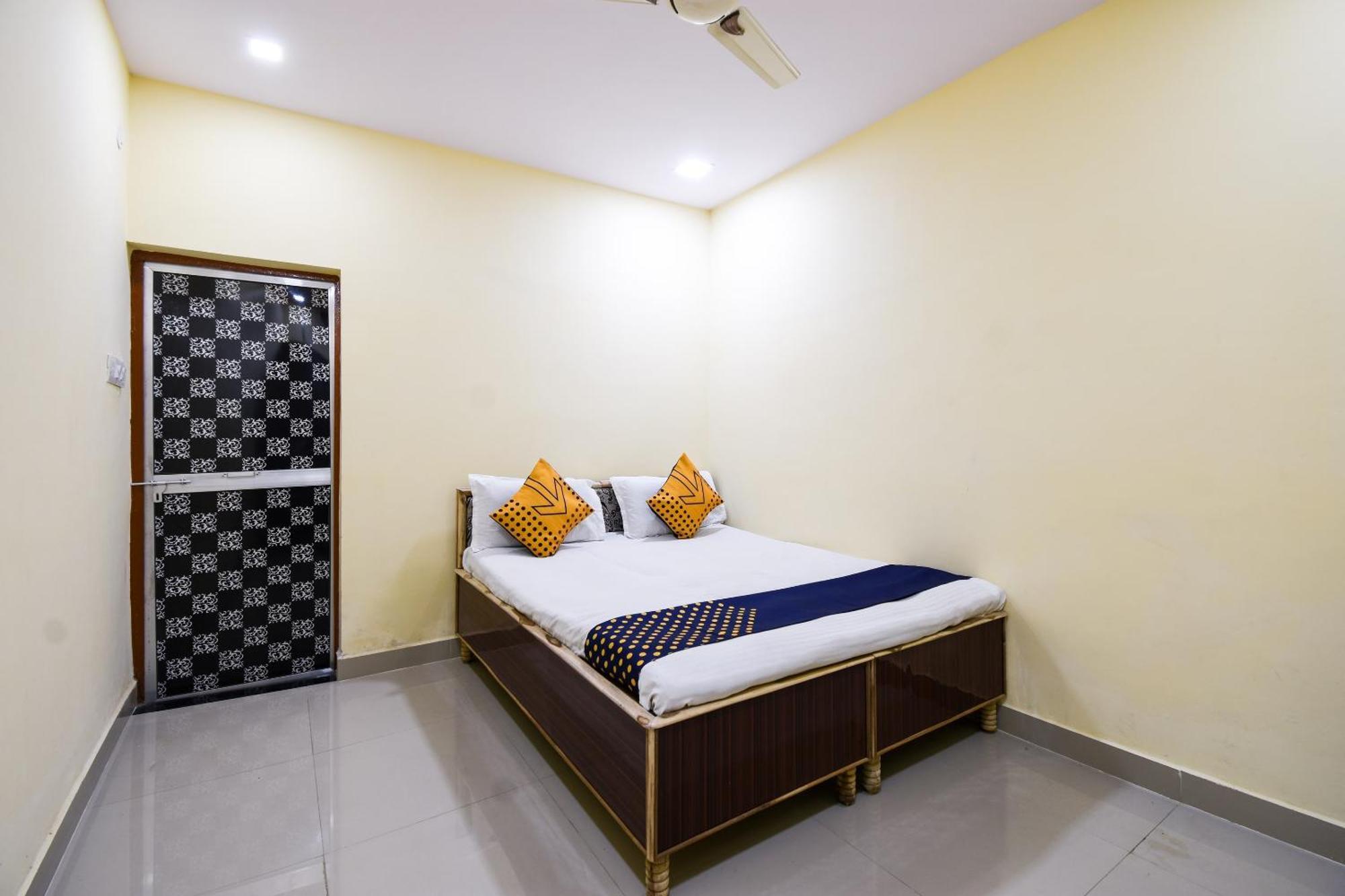 Hotel O Gaurav Guest House Nagpur Bagian luar foto