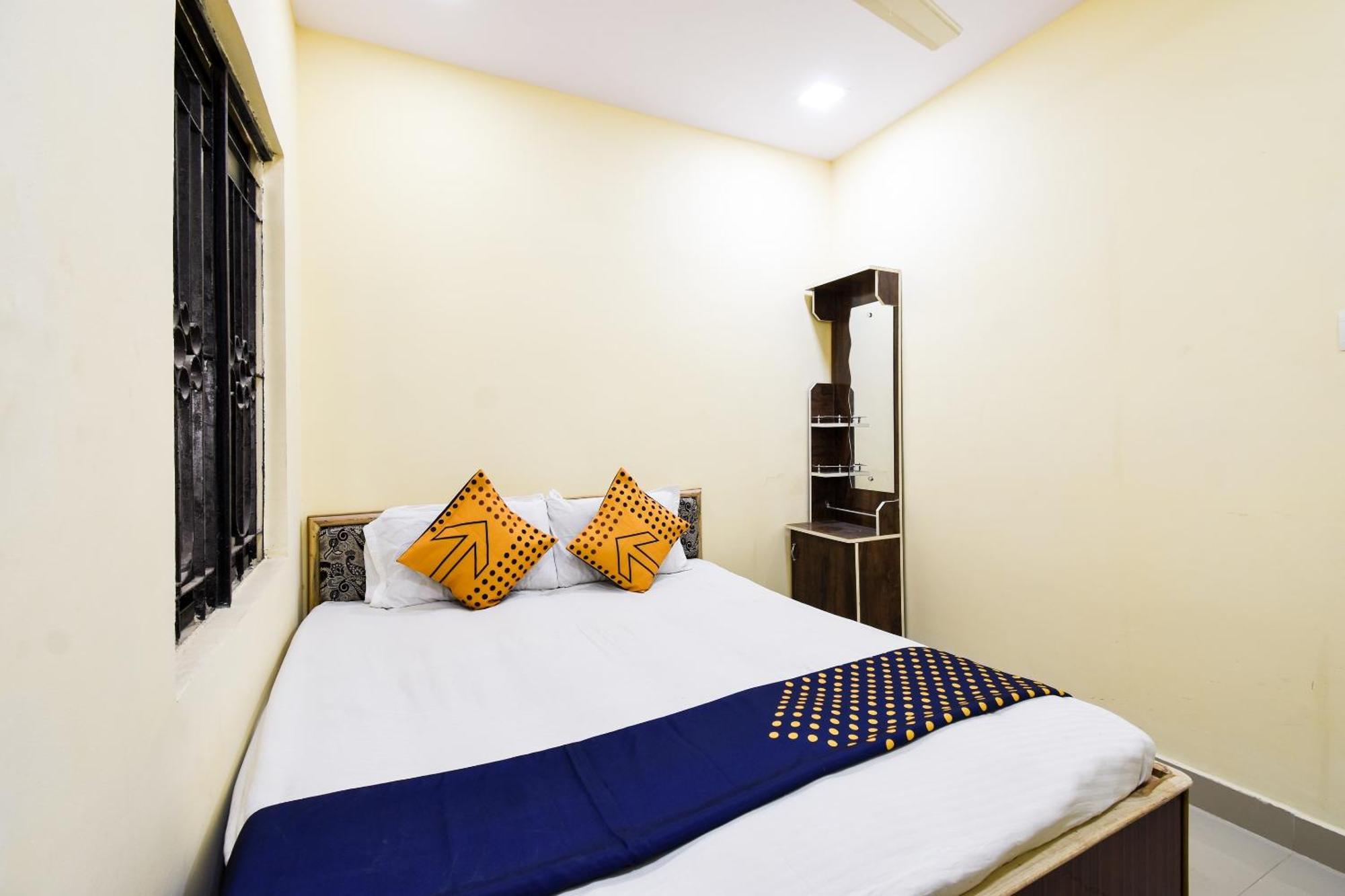 Hotel O Gaurav Guest House Nagpur Bagian luar foto